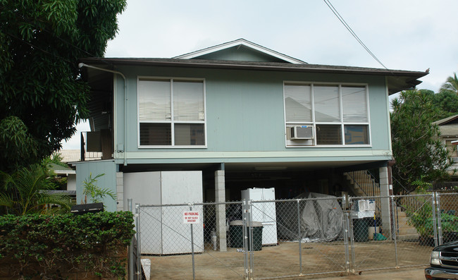 1744 Lime St in Honolulu, HI - Foto de edificio - Building Photo