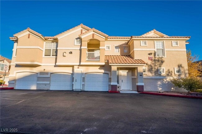 property at 5855 Valley Dr
