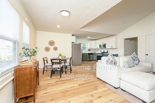 property at 2422 Queen St