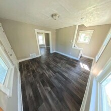 9906 Nelson Ave in Cleveland, OH - Building Photo - Building Photo