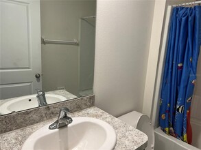11422 Stone Pine St in Riverview, FL - Building Photo - Building Photo