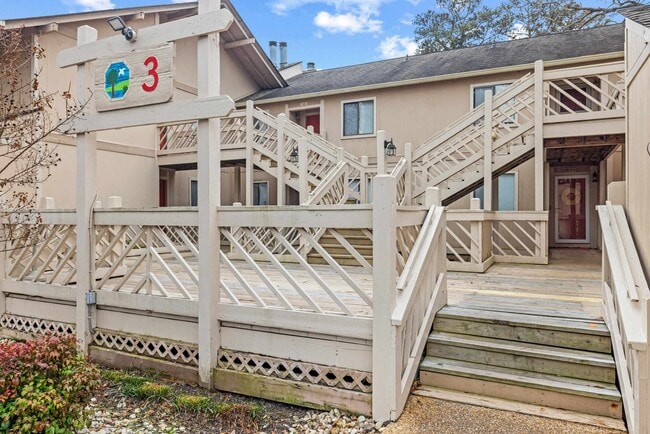 3015 Old Bryan Dr in Myrtle Beach, SC - Building Photo - Building Photo