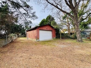 411 Carthage Rd in Lumberton, NC - Building Photo - Building Photo