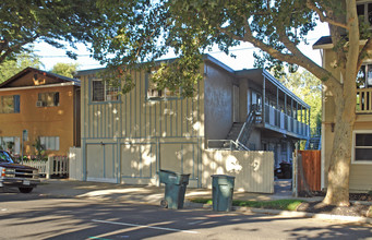 1910 5th St in Sacramento, CA - Building Photo - Building Photo