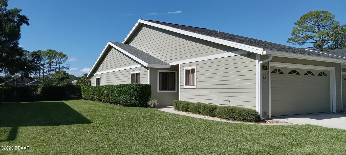 23 Landings Ln in Ormond Beach, FL - Building Photo