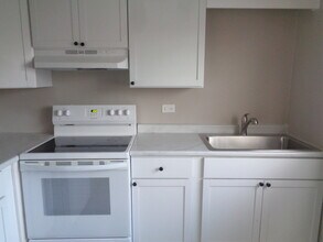 9644 S Kedzie Ave in Evergreen Park, IL - Building Photo - Building Photo