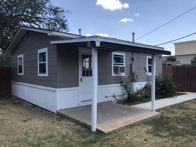 property at 1101 65th St
