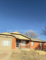 5311 NW Cherry Ave in Lawton, OK - Building Photo