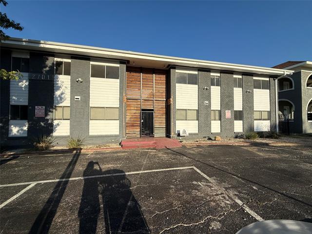2701 Hemphill St in Fort Worth, TX - Building Photo - Building Photo