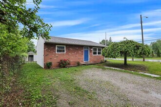 3197 E Ave in Columbus, OH - Building Photo - Building Photo