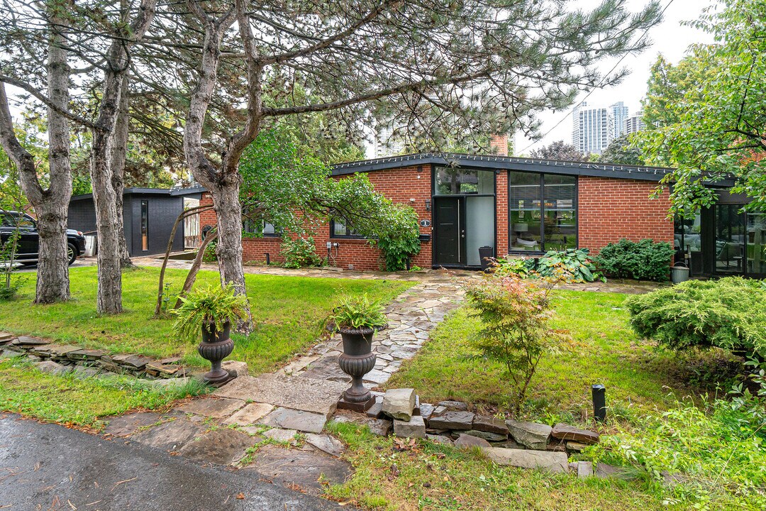 1 Babington Ct in Toronto, ON - Building Photo