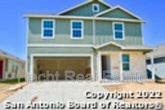 10646 Vinateros Dr in Converse, TX - Building Photo - Building Photo