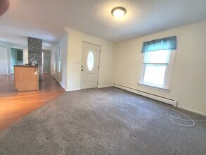 67 Elm St in Thomaston, CT - Building Photo - Building Photo