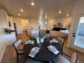 1702 Ripple Rock Dr in Washington, UT - Building Photo - Building Photo