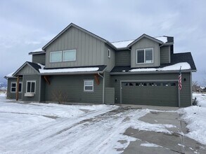 5415 Redhaven St in Bozeman, MT - Building Photo - Building Photo