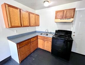 304 S B St in Davis, OK - Building Photo - Building Photo