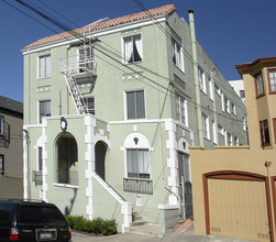 841 Erie St in Oakland, CA - Building Photo - Building Photo