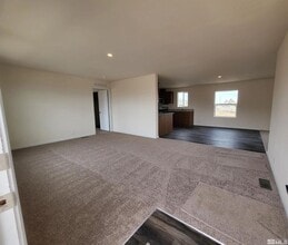 222 Elizabeth Ln in Dayton, NV - Building Photo - Building Photo