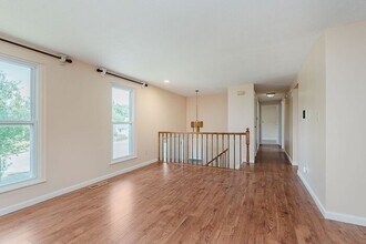5951 Staffordshire Cir in Indianapolis, IN - Building Photo - Building Photo