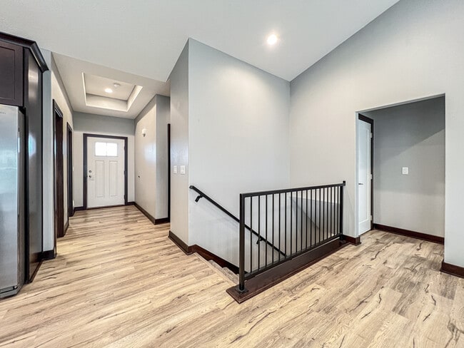 1002 NE 21st St in Grimes, IA - Building Photo - Building Photo