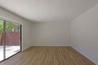 12360 Woodrose Ct in Ft. Myers, FL - Building Photo - Building Photo