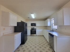 2233 Maple Dr in Little Elm, TX - Foto de edificio - Building Photo