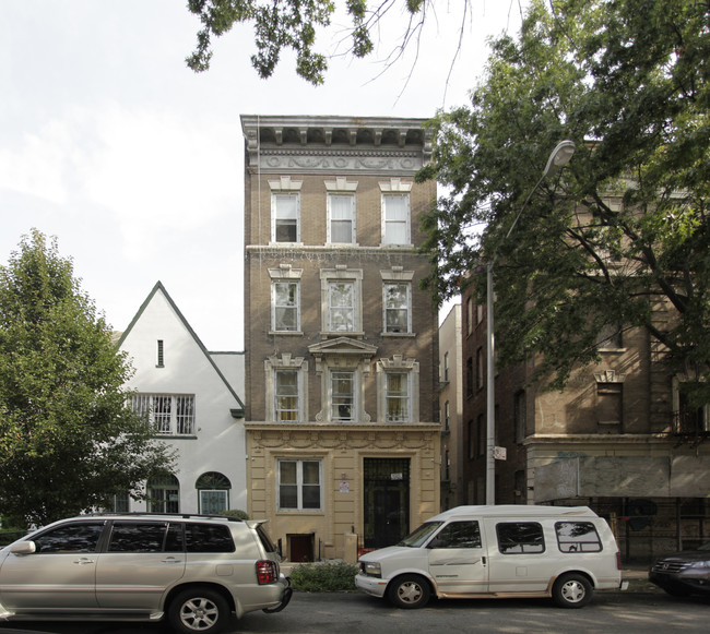 949 Prospect Pl in Brooklyn, NY - Building Photo - Building Photo