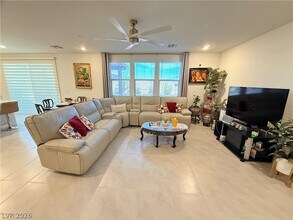 10854 Gentle Crst Ave in Las Vegas, NV - Building Photo - Building Photo