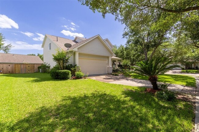 4427 Village View Dr in Missouri City, TX - Foto de edificio - Building Photo