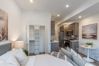 The Nook in Philadelphia, PA - Building Photo - Interior Photo