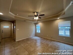 6611 Mia Way in San Antonio, TX - Building Photo - Building Photo