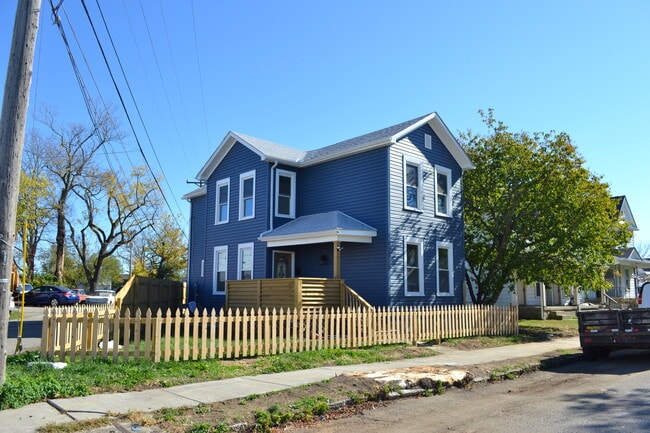 20 Mcreynolds St in Dayton, OH - Building Photo - Building Photo
