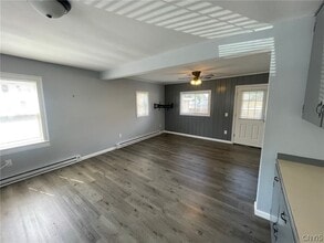 44 Bridge St in Phoenix, NY - Building Photo - Building Photo