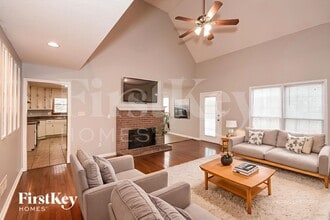 180 Lucky Leaf Pl in Fayetteville, GA - Building Photo - Building Photo