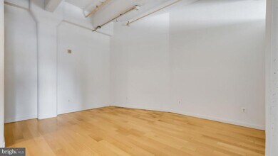 444 N 4th St in Philadelphia, PA - Building Photo - Building Photo