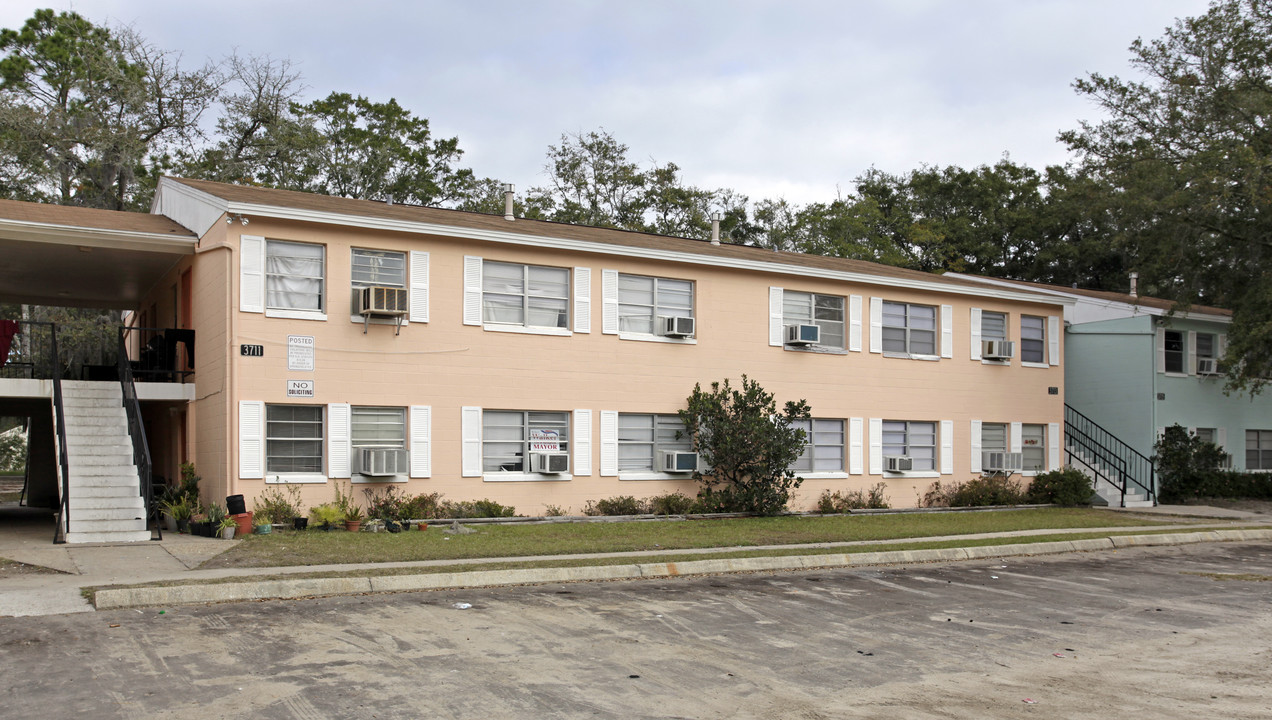 Whispering Pines in Panama City, FL - Foto de edificio