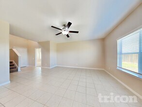 401 Palomino Stand Dr in La Marque, TX - Foto de edificio - Building Photo