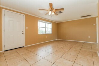 1753 Kenilworth St in Holiday, FL - Building Photo - Building Photo