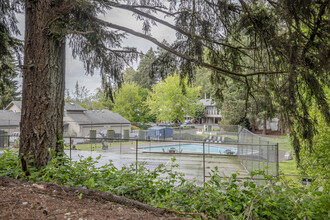 Coffee Creek Condominiums in Spanaway, WA - Building Photo - Building Photo