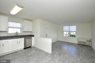 113 Roosevelt Blvd in Berlin, NJ - Building Photo - Building Photo