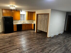 1800 S Grange Ave in Sioux Falls, SD - Building Photo - Building Photo