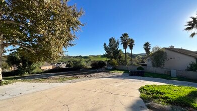 2911 Hawk Rd in Chino Hills, CA - Building Photo - Building Photo