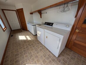 13200 Co Rd 20 in Middlebury, IN - Building Photo - Building Photo