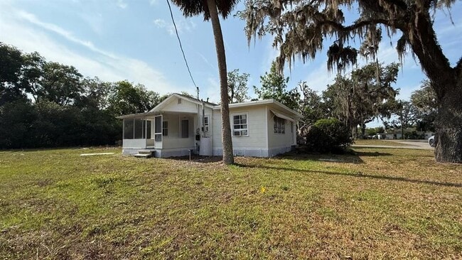 property at 1324 Neely Dr
