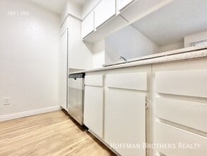 10346 Commerce Ave, Unit 9 in Los Angeles, CA - Building Photo - Building Photo