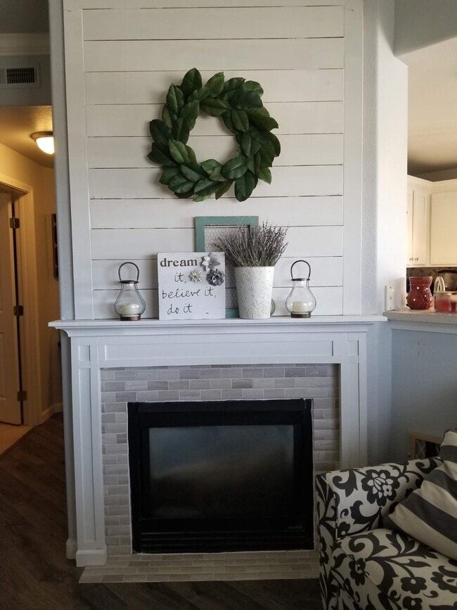 6964 ASH CREEK HTS, Unit APT 103