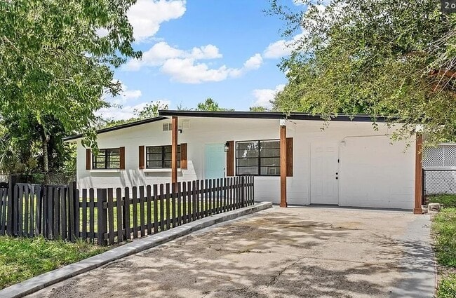 property at 1830 Hallum Ave