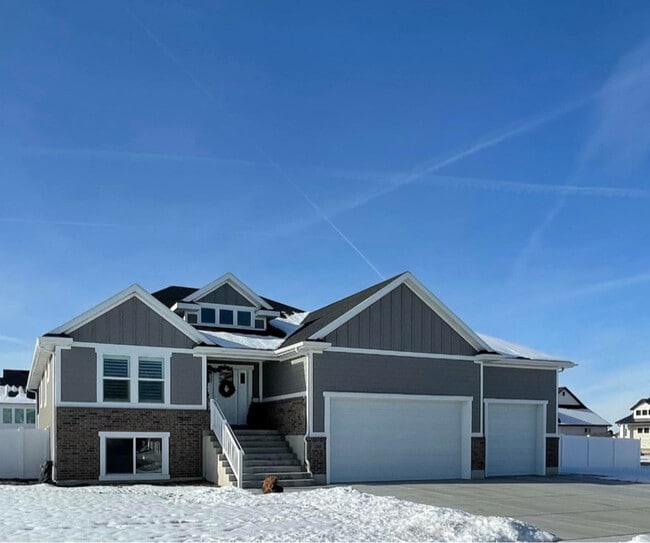 property at 1263 N 4950 W