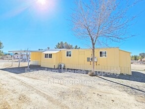 1080 W Windsong Ln in Pahrump, NV - Building Photo - Building Photo