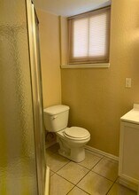 3231 E Oakland Ave in Wichita, KS - Building Photo - Building Photo